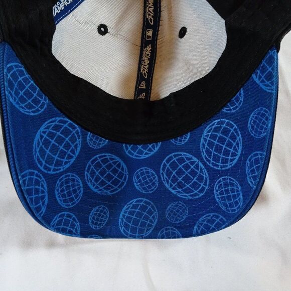 Rare World Series Champions Hat No Team & Year Clubhouse Collection - Picture 6 of 9